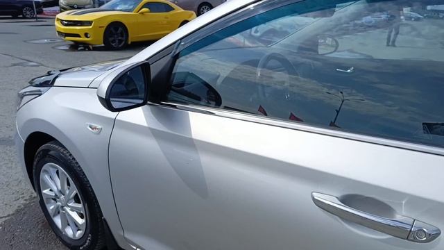 Hyundai Solaris 1.6 л Бензин МКПП (123 л.с.) 2019 смотреть онлайн