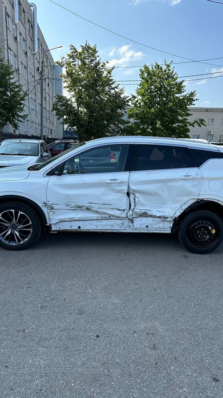 GEELY COOLRAY сент. 23 год