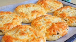 Мы подсели на эти лепёшки. Готовлю чуть ли не каждый день. Вместо надоевших пирожков. Пышные, мягкие