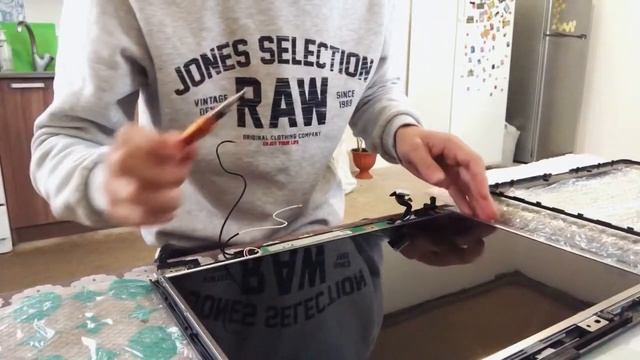 Как заменить матрицу (экран) N140HCA-EAB смотреть онлайн