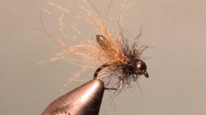 Хариусовая нимфа Криптонитовый Ручейник/Kryptonite Caddis Как связать от GM FLY