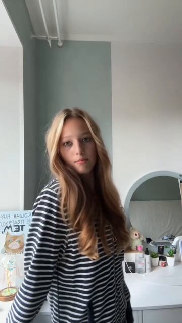 Сколько дней осталось до школы? #vikasecret #вдохновение #тренд #рек #рекомендации #топчик #топ #вто