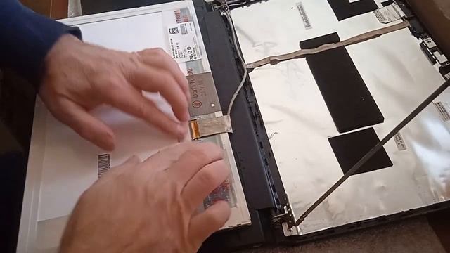 Как заменить матрицу (экран) для моноблока Lenovo 520-24IKU смотреть онлайн