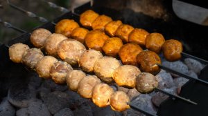 Идеальные шампиньоны. Два рецепта грибов на мангале.