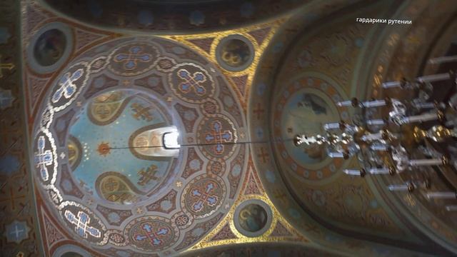 Байдарские ворота и Форосская церковь на ЮБК смотреть онлайн