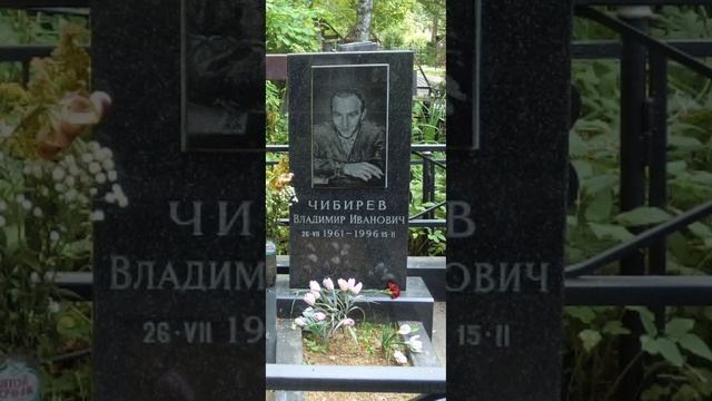 Один катафалк на двоих (похороны двух авторитетов ОПГ)