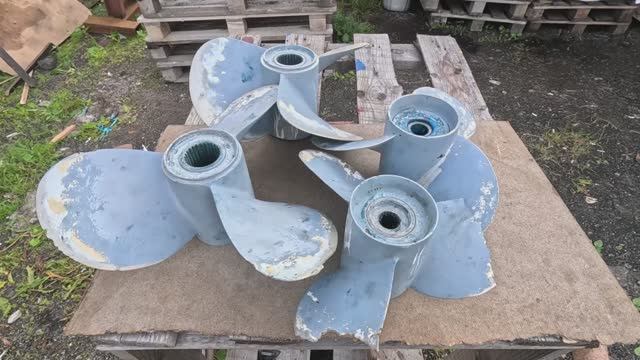 Внезапно! Винты.