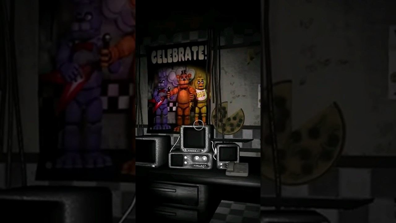 Как спастись от Аниматроников во ФНАФ ОНЛАЙН #fnaf #фнаф #fnafonline #фнафонлайн #фокси #shorts #рек смотреть онлайн