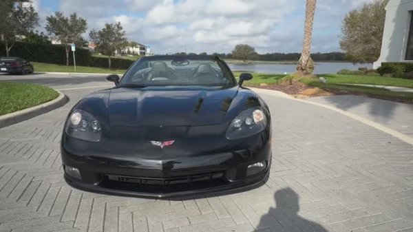 Обзор автомобиля Chevrolet Corvette Convertible 4 2008 шевроле корвет