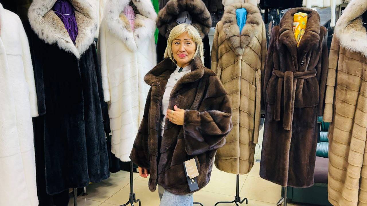 Модные шубы Короткие и длинные норковые классические шубы смотреть онлайн