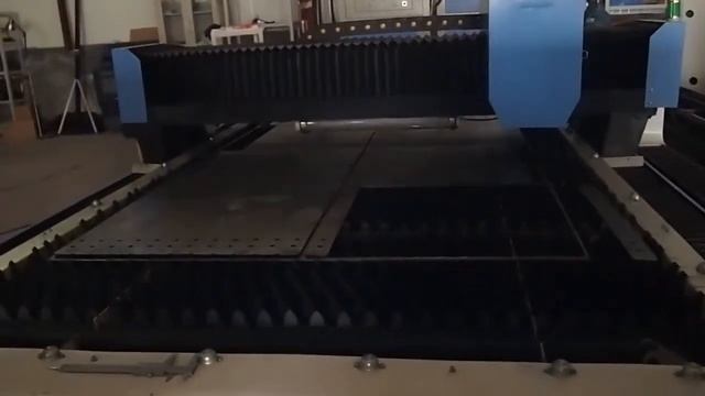 Волоконный лазер JQ 1530 500W черная сталь 3мм смотреть онлайн