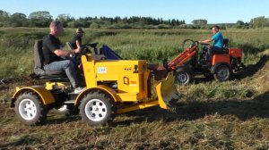 Слёт самодельной техники. Проверка  тракторов
