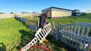 Все пошло не так с самого начала! Коровы сломали забор. Бетон треснул пополам. Жизнь в деревне.