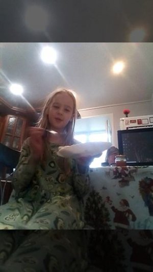 привет Я кушаю