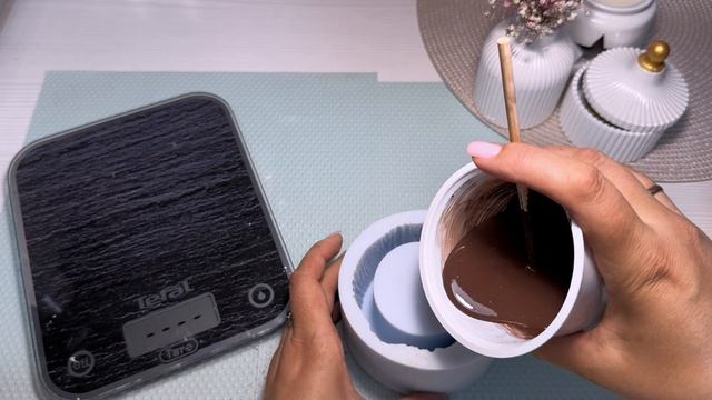 Тестирую новый коричневый пигмент для гипса. Как окрасить гипс в коричневый цвет. смотреть онлайн