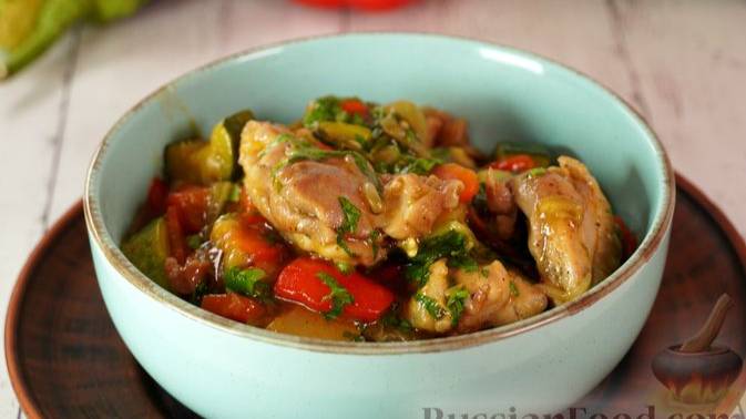 Летнее жаркое. ОВОЩНОЕ РАГУ С КУРИЦЕЙ И СОЕВЫМ СОУСОМ