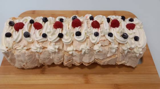 Меренговый рулет / Вкусно и быстро смотреть онлайн