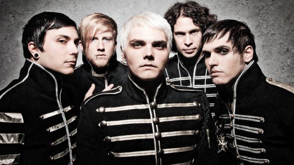My Chemical Romance - The Black Parade Is Dead