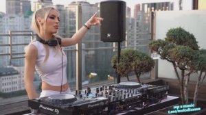 Karry G - Live Podcast 015 ⧸ Melodic Techno & Progressive House