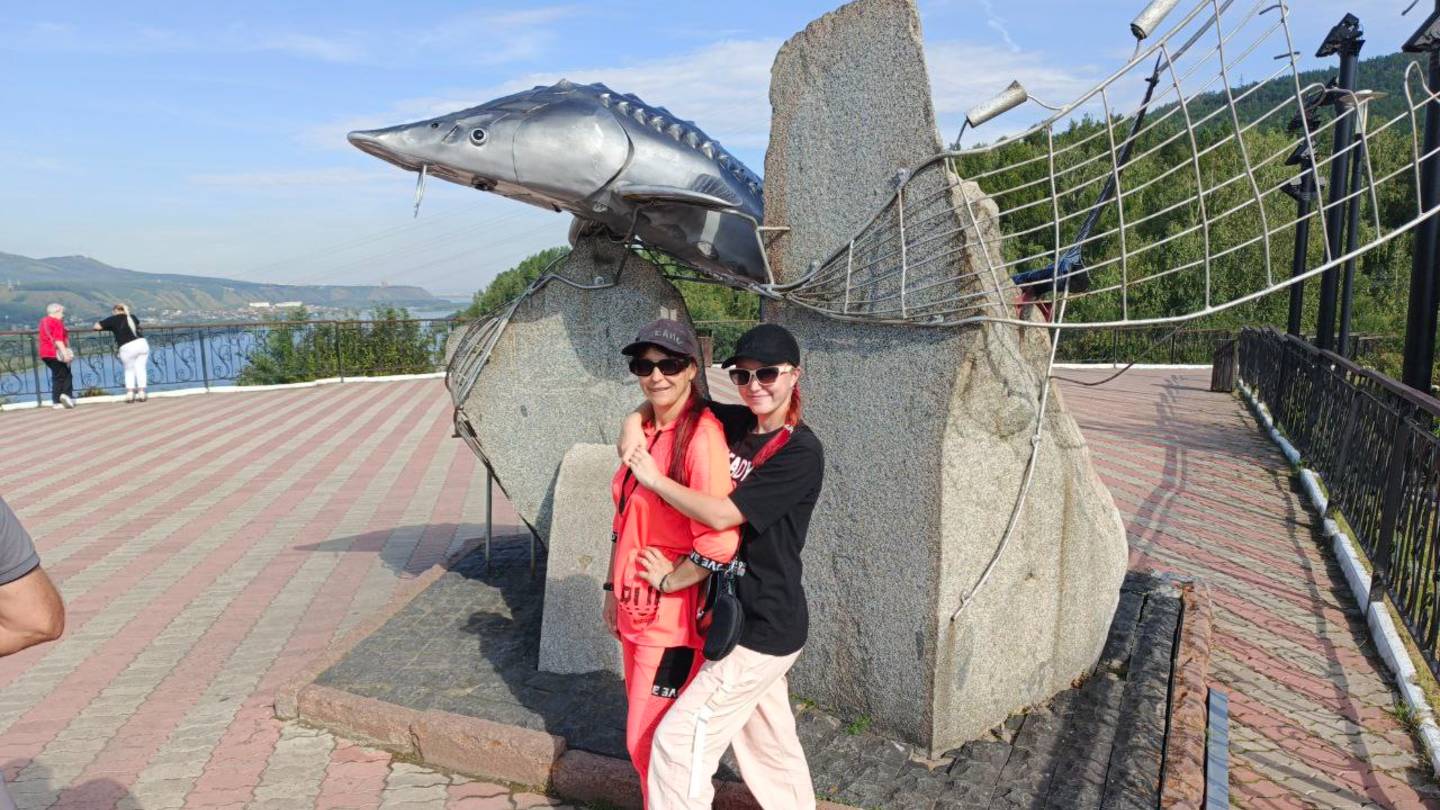 Мы в Красноярске. Посмотрели в 1 день: памятник Царь-рыба, музей Астафьева, Дивногорск, ГЭС