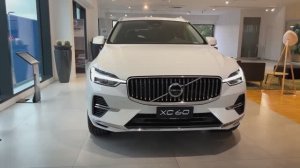 Новая Volvo XC60 обзор автомобиля вольво икс си 60 в белом цвете