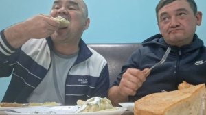1000056666 МУКБАНГ С ПОДПИСЧИКОМ В КАФЕ/МАНТЫ С БАРАНИНОЙ/САМСА С ГОВЯДИНОЙ/КАРТОФЕЛЬНОЕ ПЮРЕ С ГОВЯ