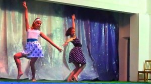 Буги-вуги . Прощальный вечер Оля и Лена Стиляги