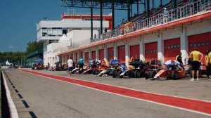 Что нужно знать об устройстве болида нового поколения TATUUS F4 T421?