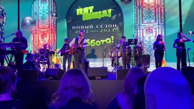 Голографические вентиляторы на корпоративах смотрятся особенно выигрышно 🤩 рекомендуем !!