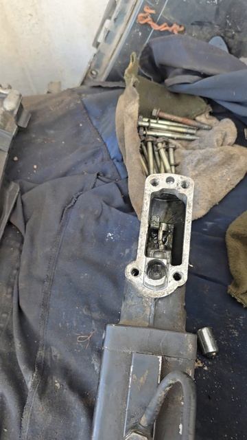 Механизм выбора передач КПП ZF MAN TGA 41.430, 26.460 ,18 360,замена прокладок ,чистка