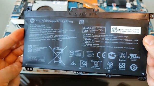 Как заменить аккумулятор для ноутбука Toshiba PA3817U-1BRS смотреть онлайн
