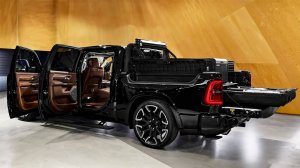 Новый Dodge RAM 1500 Longhorn 2025 года — звук, интерьер и экстерьер