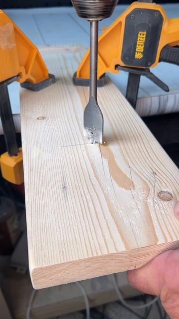 Сделай сам: держатель для удлинителя смотреть онлайн