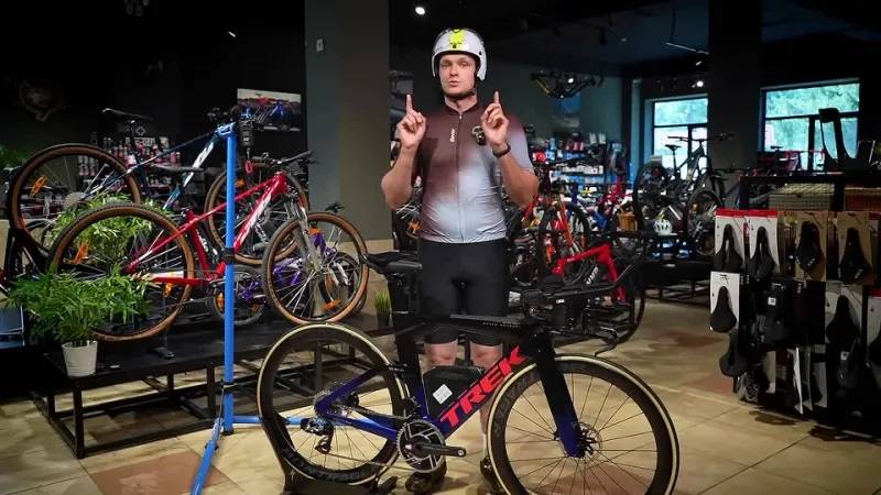 ЭНЦИКЛОПЕДИЯ ДОРОЖНЫХ ВЕЛОСИПЕДОВ — от шоссе до круизера (1) смотреть онлайн