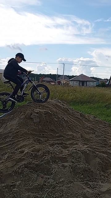 кАтАеМсЯ ладно.... катаемся!