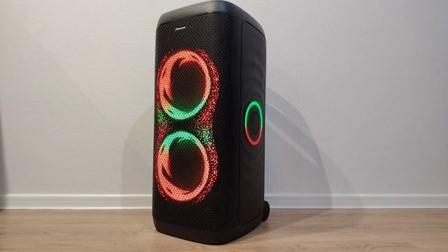 Hisense Party Thunder - работа подсветки