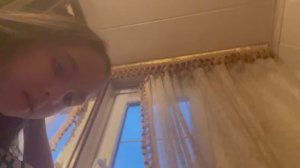 Заполнила всю свою комнату мягкими игрушками