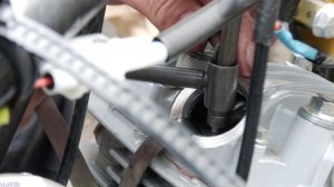 Стандартное ТО простого мотоцикла, на примере индийского TVS HLX 150X. Часть 14 Регулировка клапанов