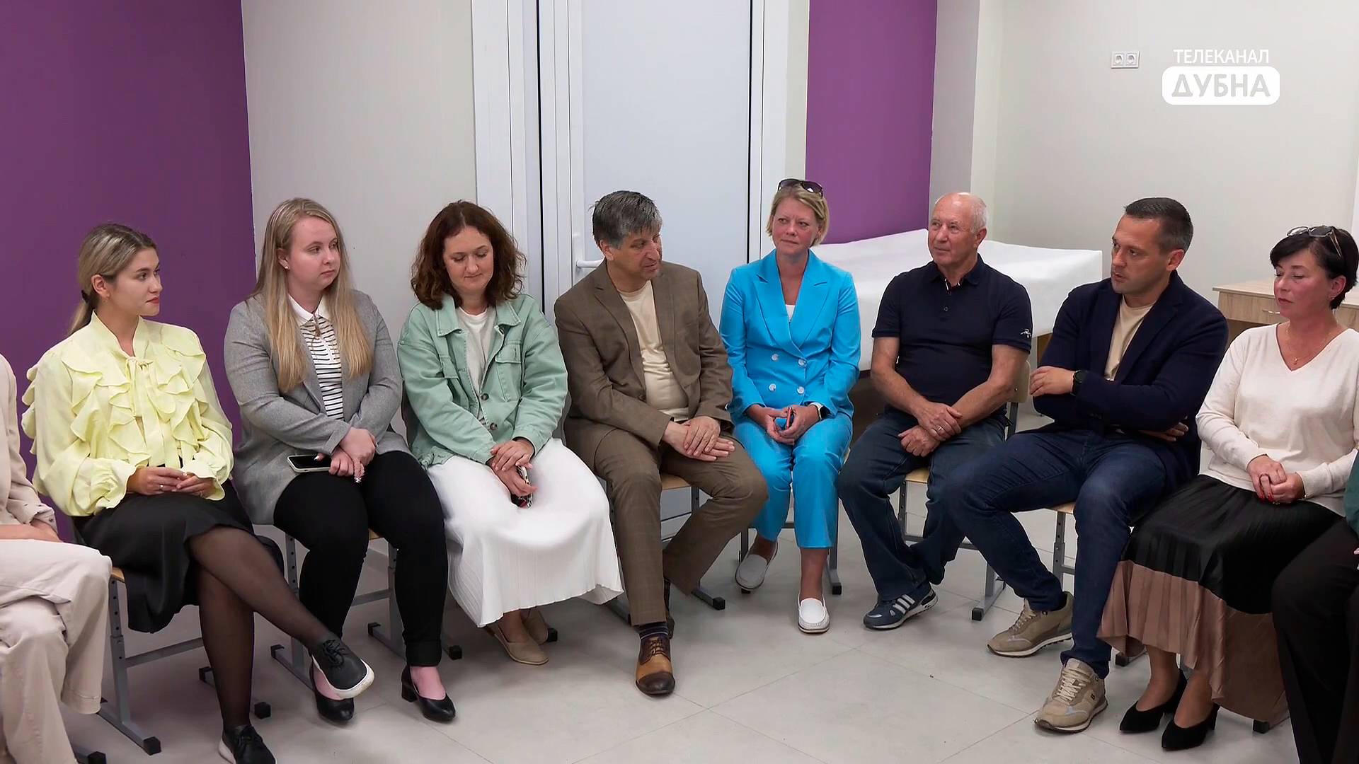 Глава Дубны Максим Тихомиров встретился с молодыми педагогами и директорами школ смотреть онлайн