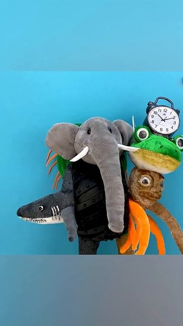 Игрушка Босс Бреинрот мемов смотреть онлайн