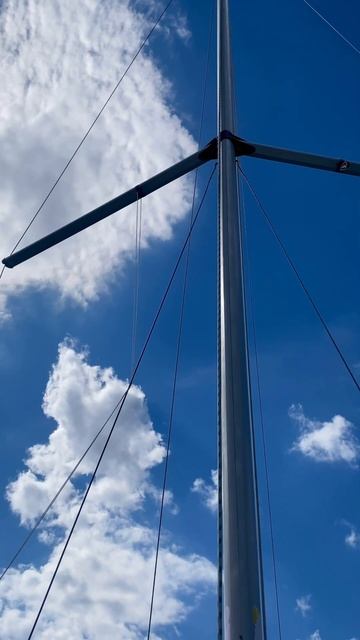 Jeanneau Sun 2000 MASTSCHADEN смотреть онлайн