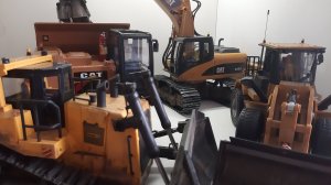 Строительная техника на радиоуправлении 1:16
