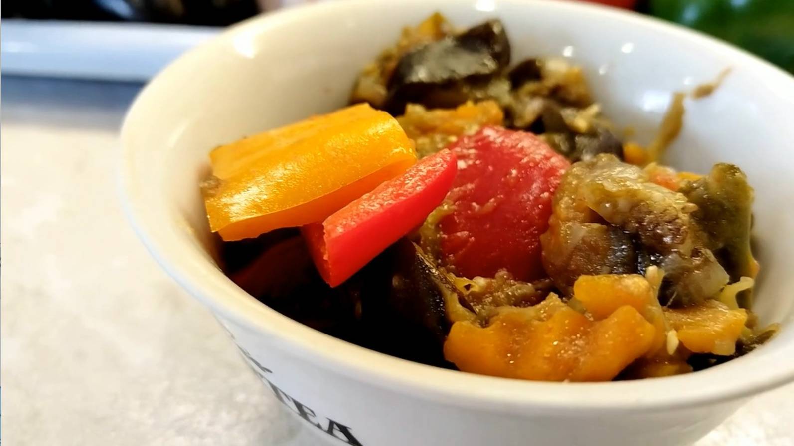 Простой и вкусный рецепт закуски из баклажанов на зиму. Пошаговый рецепт. смотреть онлайн