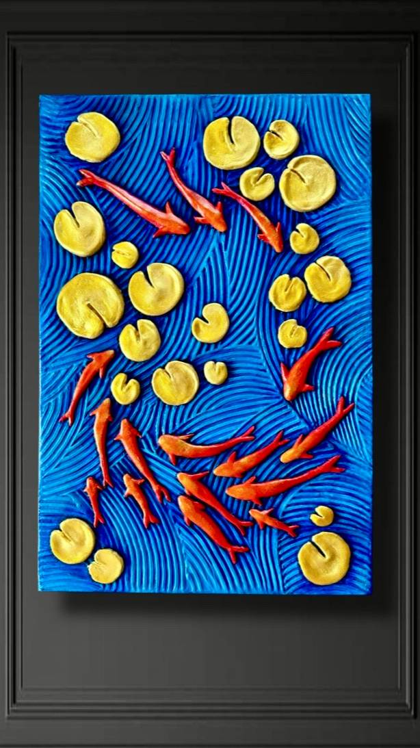 Рельефная объемная картина  «Красные рыбки» на синем фоне 40х60 см.