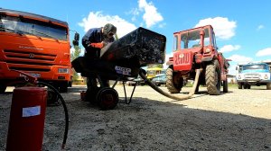 Срочно в гараж! Бак прохудился, нужно залатать!