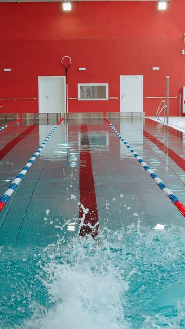 Спортивное плавание - это борьба с собой в каждом движении, постоянное стремление к совершенству. смотреть онлайн