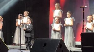 Ave Maria // Детский хор «Великан»