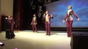 Летящей походкой ты вышла из мая