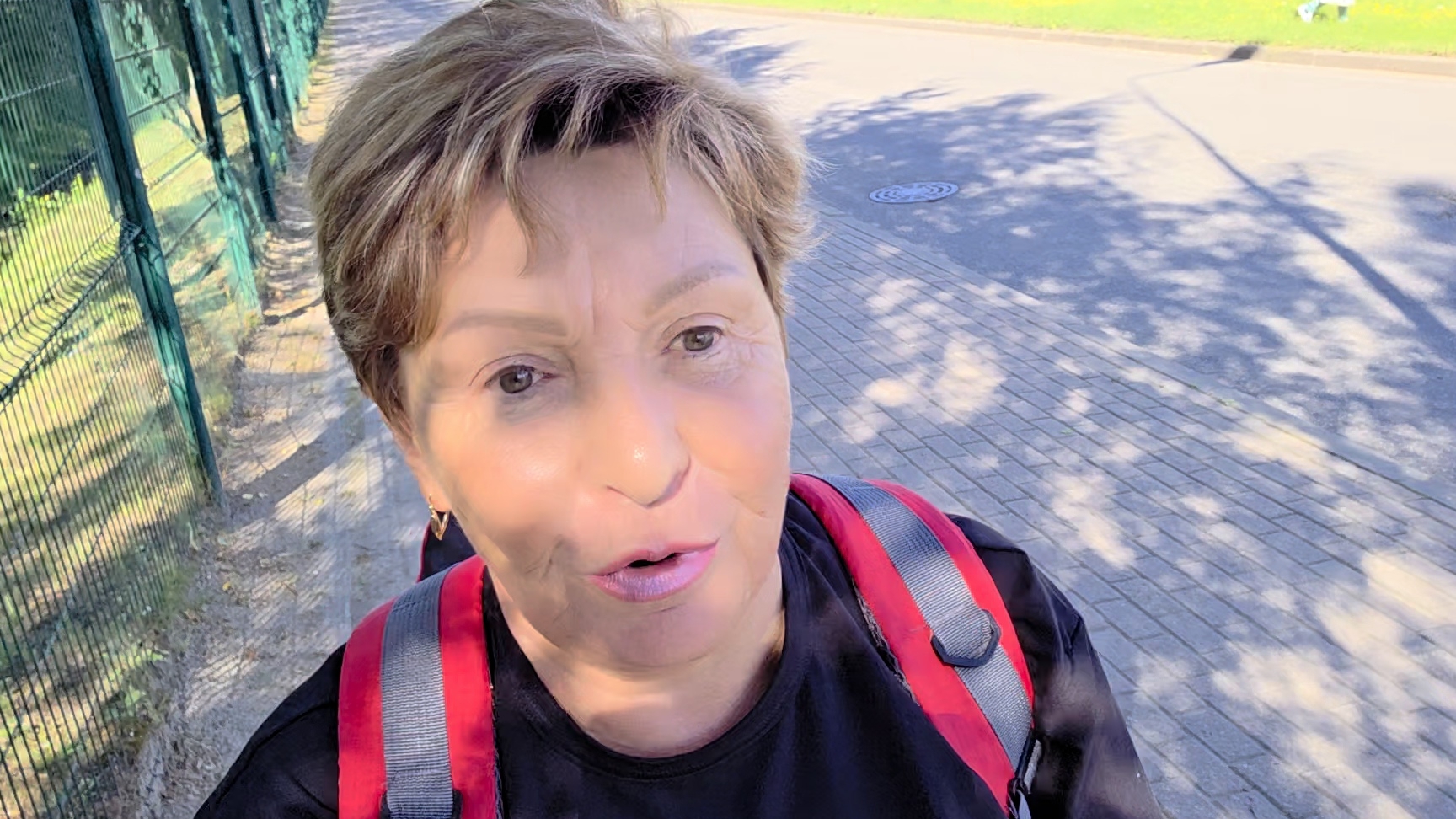 Старость меня дома не застанет 😆🏊♀️🥰♥️ смотреть онлайн