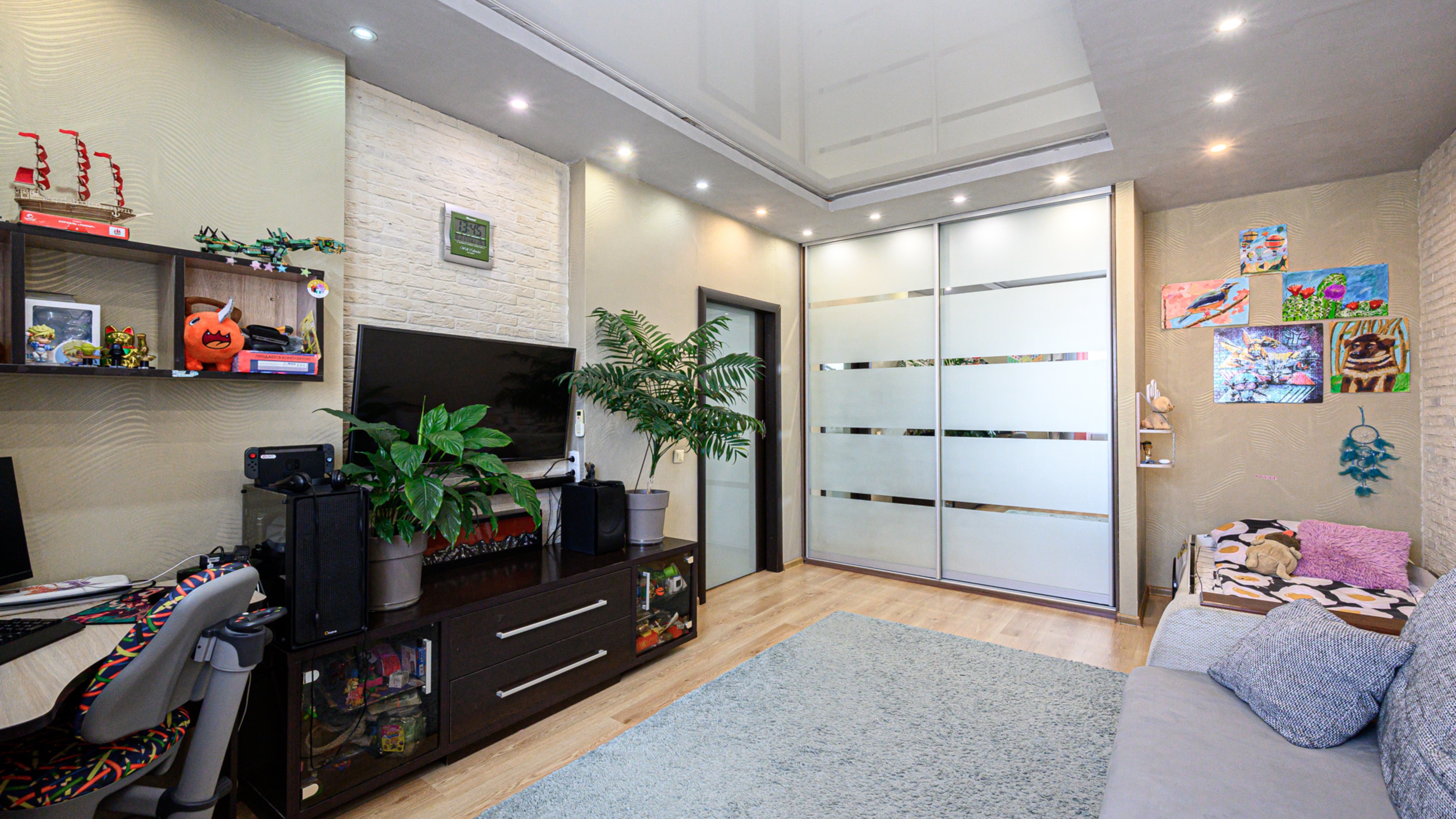 Однокомнатная квартира, Новосибирск, Октябрьский район, ул. Чехова, д.111 смотреть онлайн